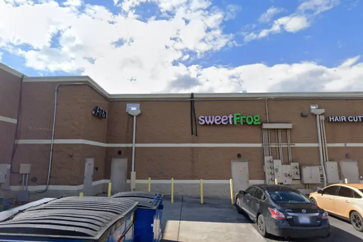 Xfinity – 245 Retail Commons Pkwy Suite 016