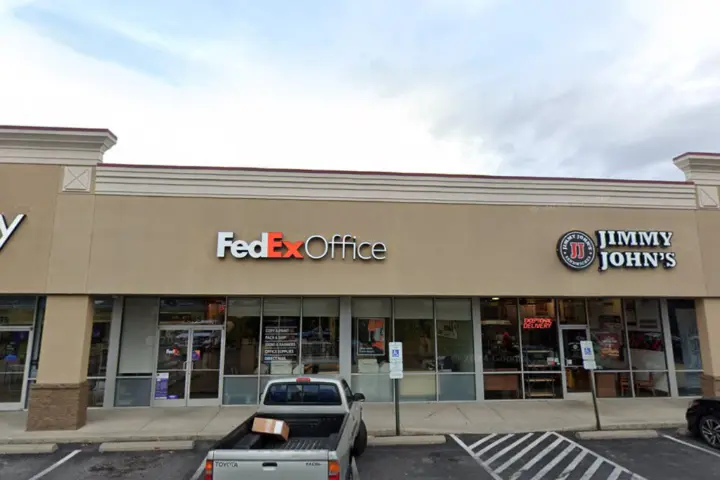 Xfinity – 2475 North Franklin Place