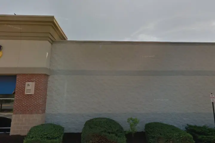 Xfinity – 2504 S. Pleasant Valley Road