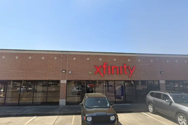 Xfinity – 2616 S Voss Rd
