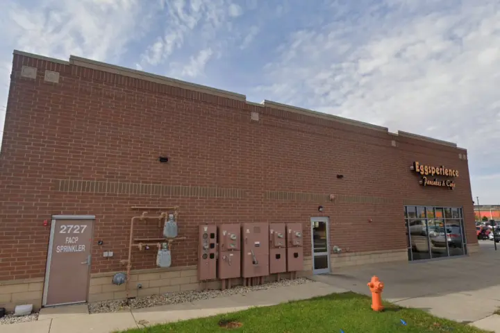 Xfinity – 2727 W 75th Street Suite 101