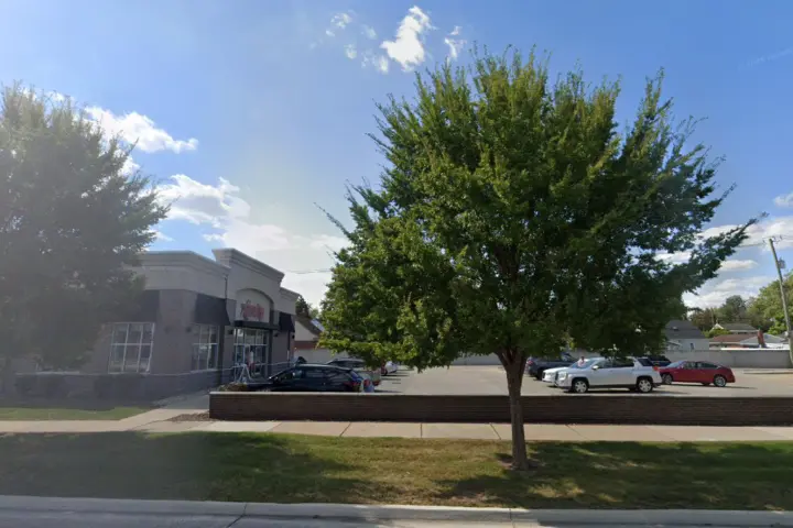 Xfinity – 27701 Harper Ave