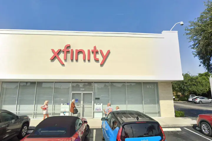 Xfinity – 2830 NW Federal Highway