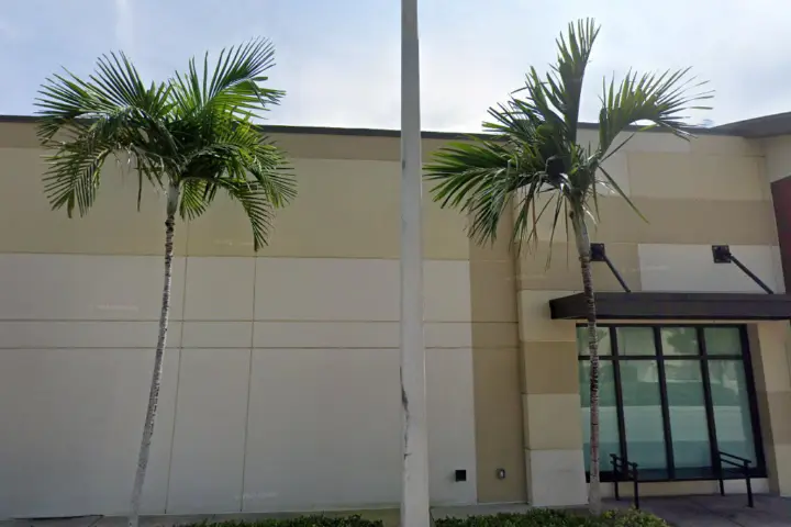 Xfinity – 2960 Aventura Blvd