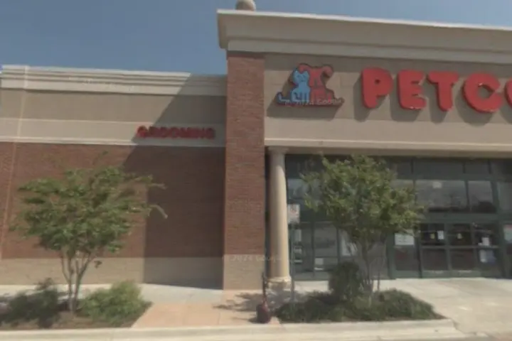 Xfinity – 304 E Meighan Blvd