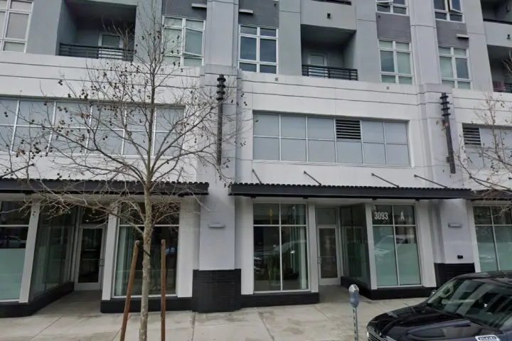 Xfinity – 3093 Broadway STE C1