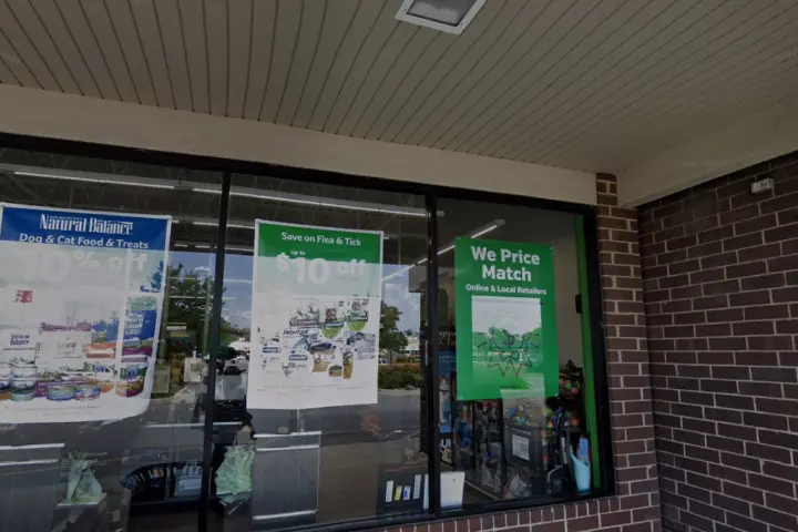 Xfinity – 3145 S Ashland Ave Suite 8