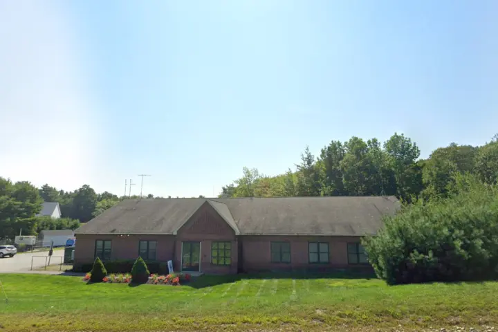Xfinity – 336 Bath Rd