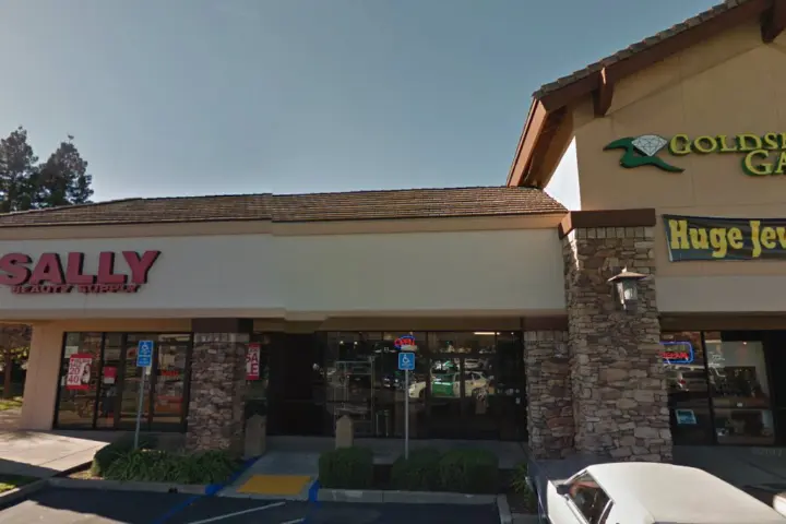 Xfinity – 3951 Missouri Flat Road Suite 140