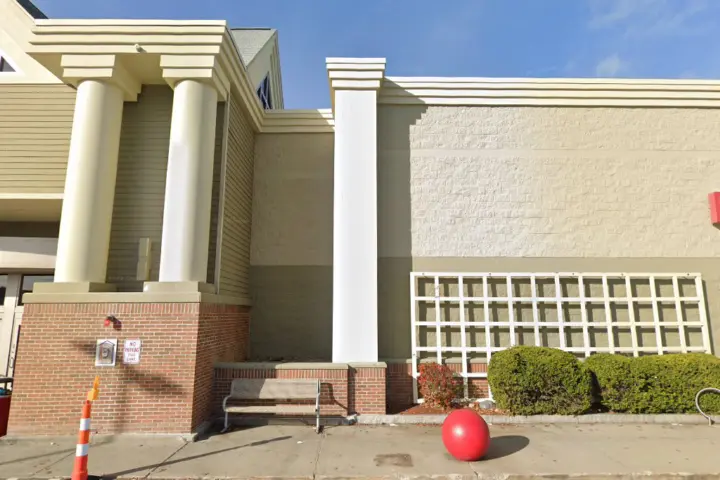 Xfinity – 400 Cochituate Road