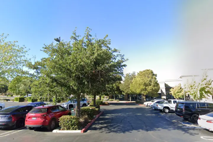 Xfinity – 4104 Grafton St