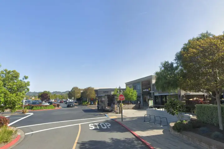 Xfinity – 421 Corte Madera Town Center
