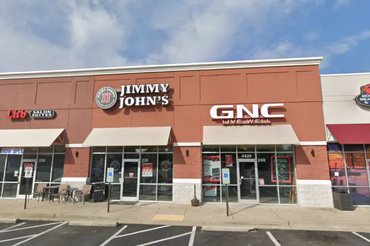 Xfinity – 4420 South Laburnum Avenue Suite 240