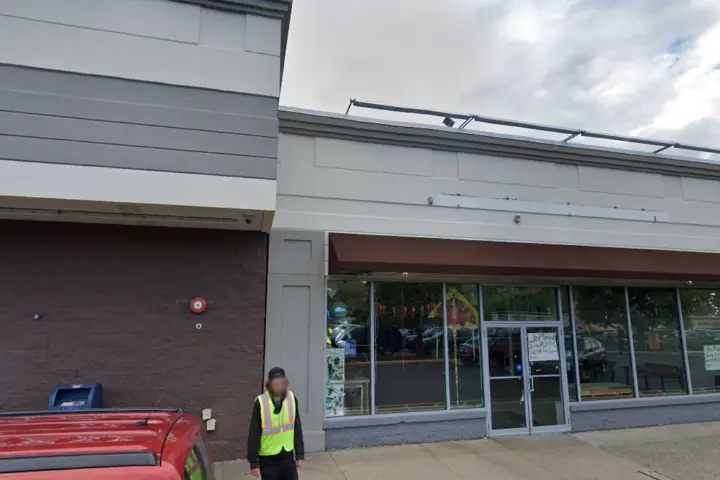 Xfinity – 49 Pershing Drive Suite 6