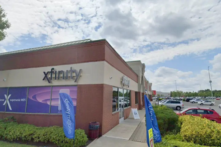 Xfinity – 500 Consumer Square