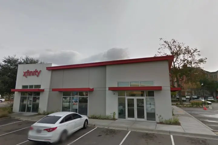 Xfinity – 5037 International Boulevard