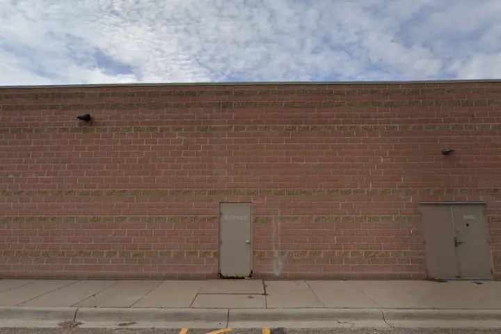 Xfinity – 5606 W Broadway