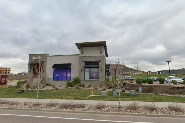 Xfinity – 5715 Atrium Drive #100