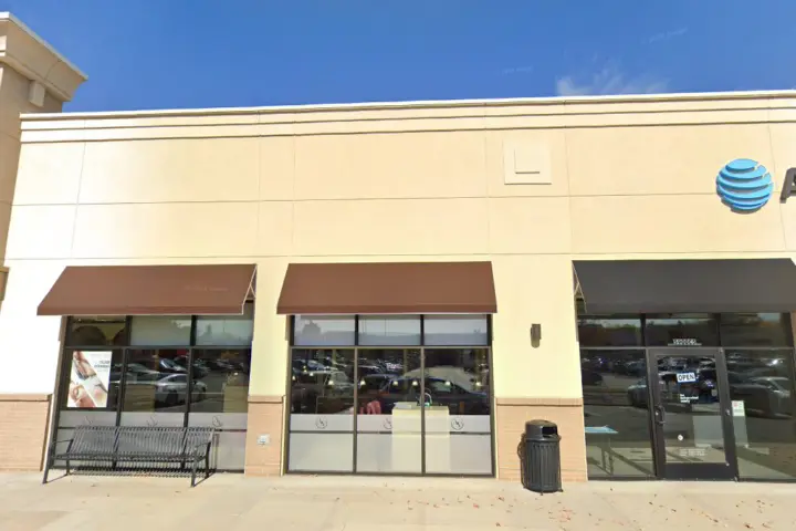Xfinity – 5900 S University Blvd Suite C