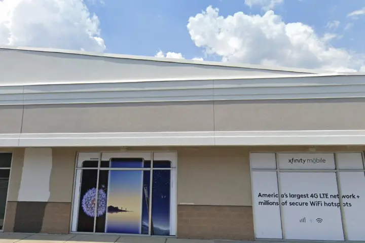 Xfinity – 7351 Assateague Drive Suite 210