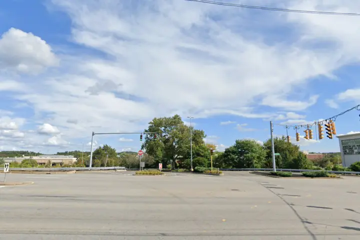 Xfinity – 75 Middlesex Turnpike