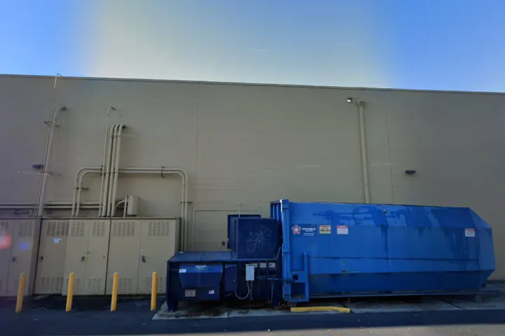 Xfinity – 7621 Laguna Blvd Suite 130