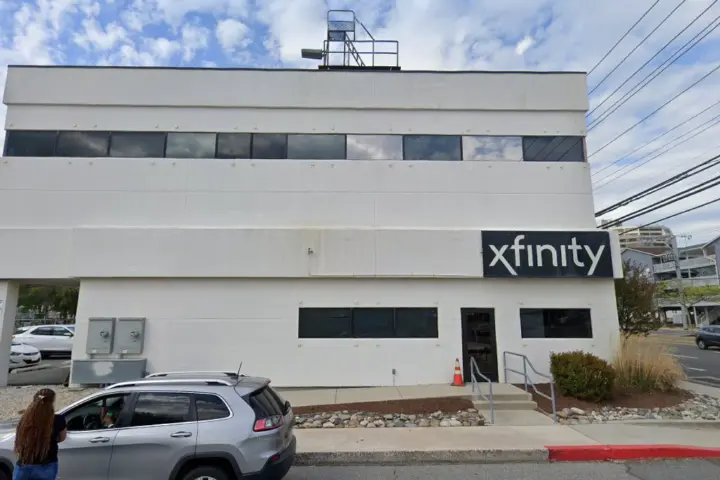 Xfinity – 8301 Coastal Highway