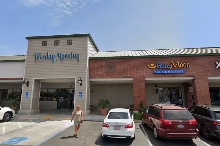 Xfinity – 850 Herndon Ave Suite 101A