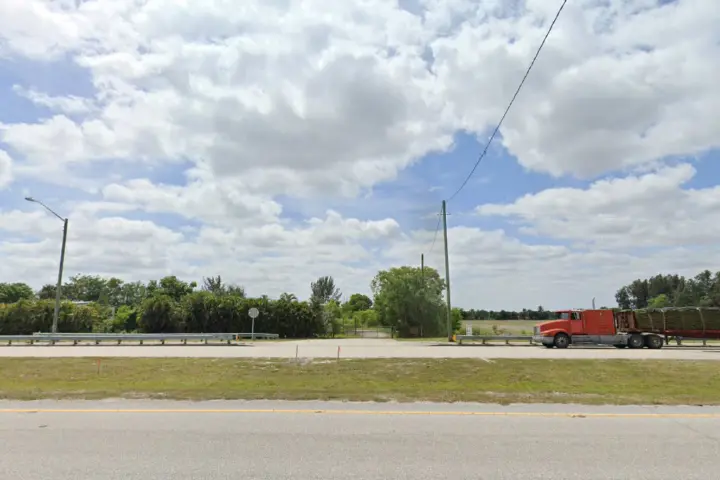 Xfinity – 9173 West Atlantic Ave