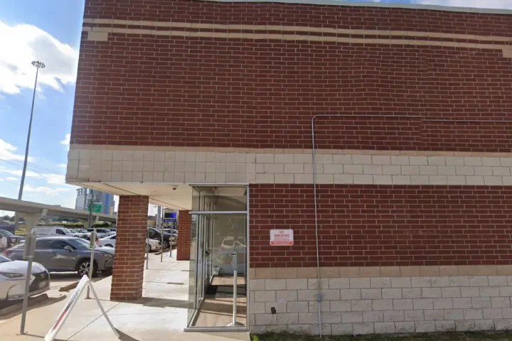 Xfinity – 9930 Katy Freeway Suite 100